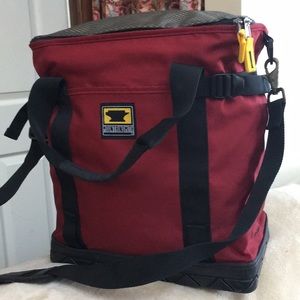 Mountain Smith Duffle